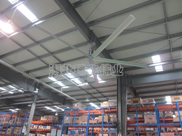 如何減少直徑7.3米超大型工業吊扇噪音問題？